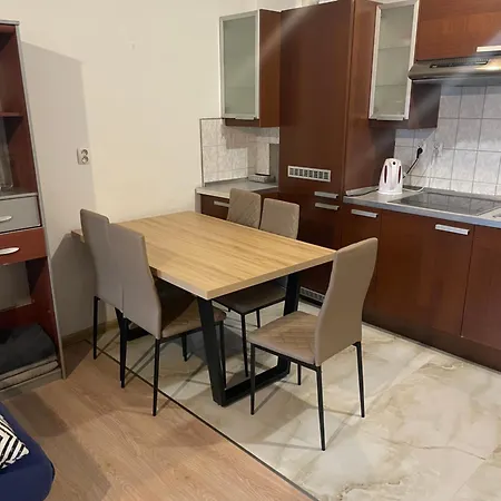 In Old Town Apartman *